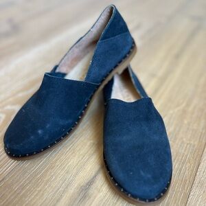 Charleston Shoe CO. Suede Alton Loafer Slip On black leather